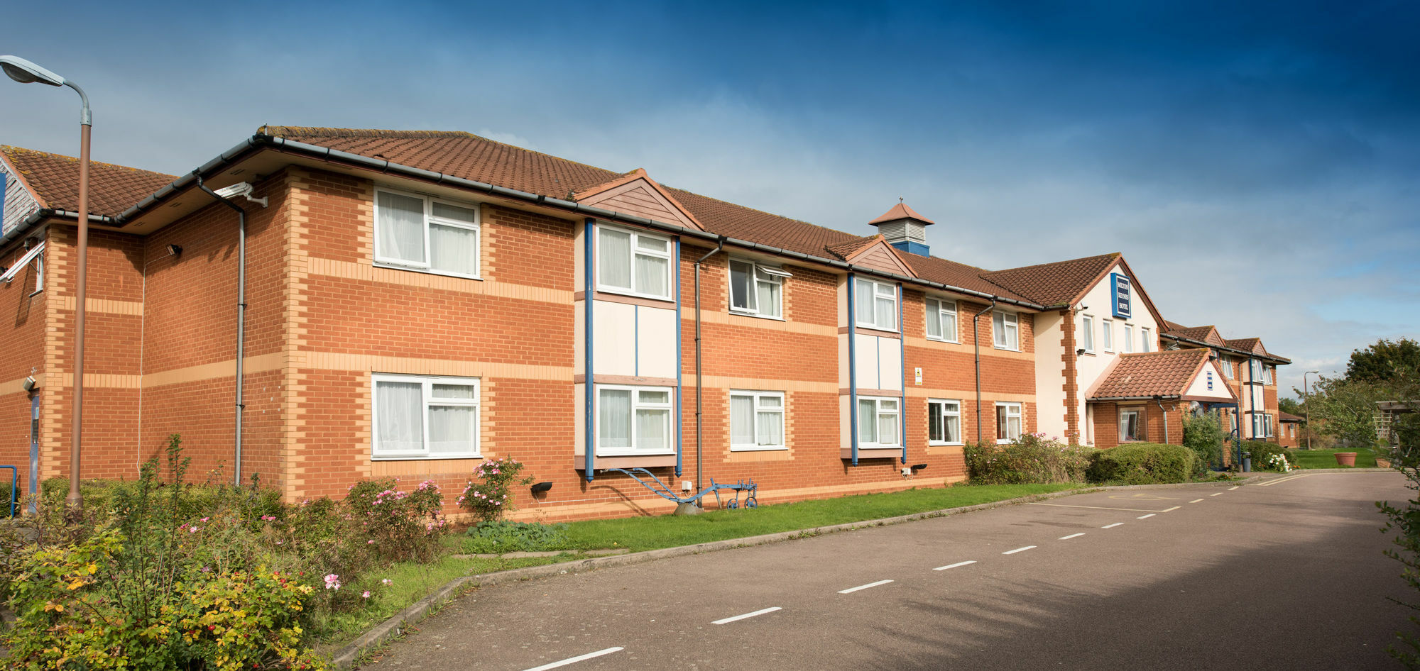 Mk Hotel Milton Keynes Exterior foto